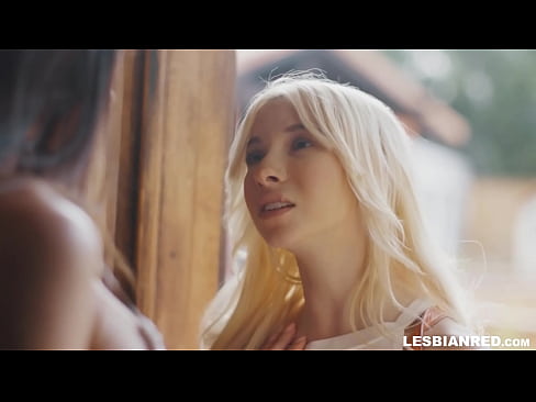 ❤️ Stelpan kemur heim nokkrum mánuðum síðar og endar með því að borða kisu stjúpmömmu sinnar ❤ Gæðaklám á is.raceporn.ru